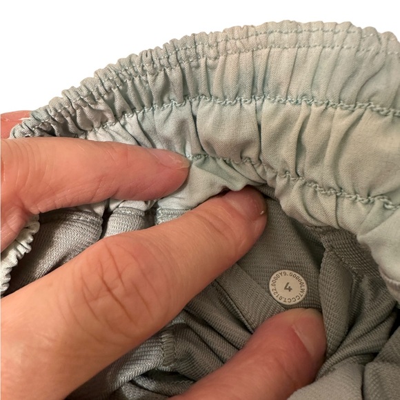 Lululemon Athletica Blue and Gray Athletic Shorts‎ - Picture 6 of 10